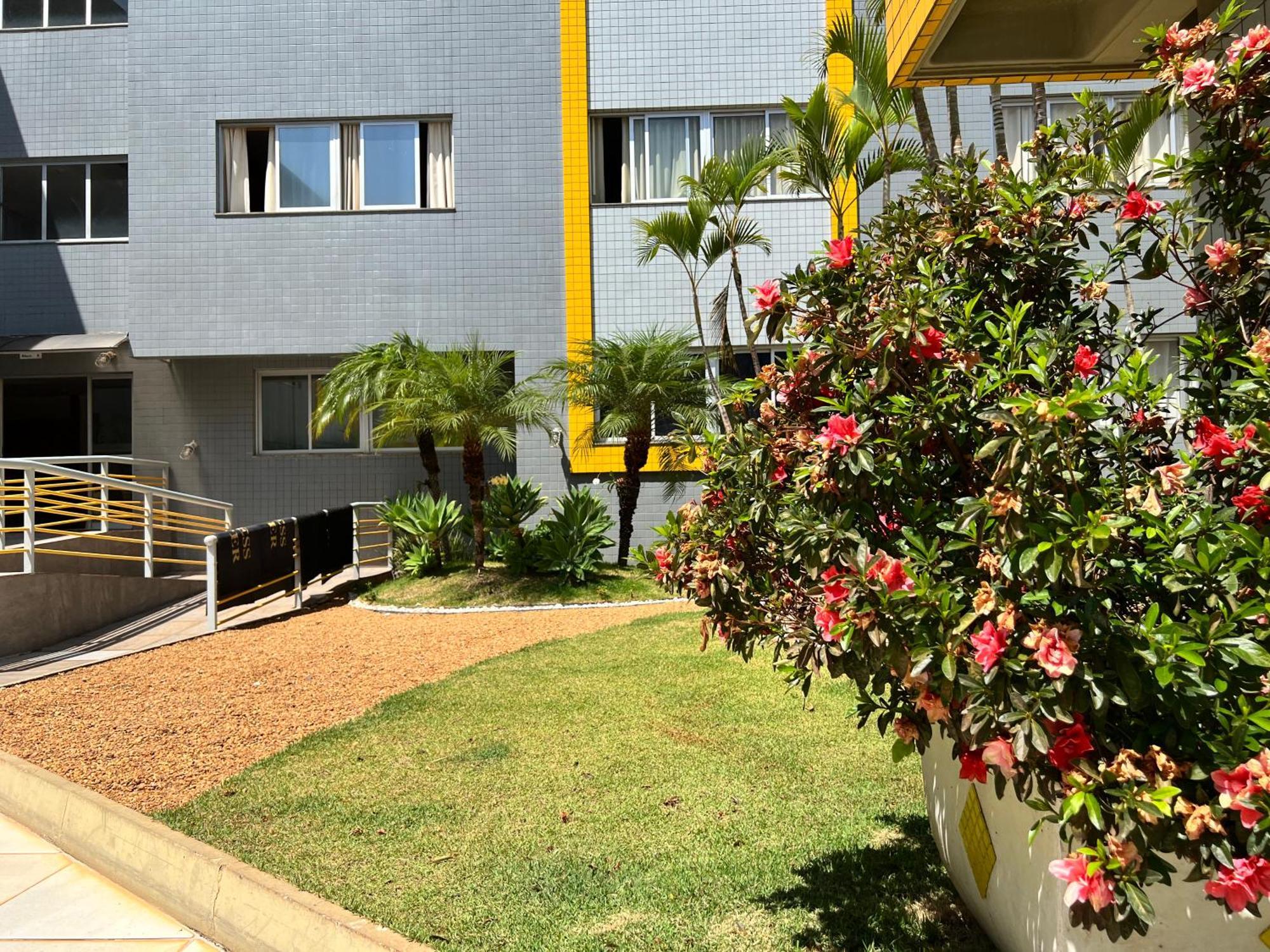 Multiparque Hplus Long Stay Guara  外观 照片